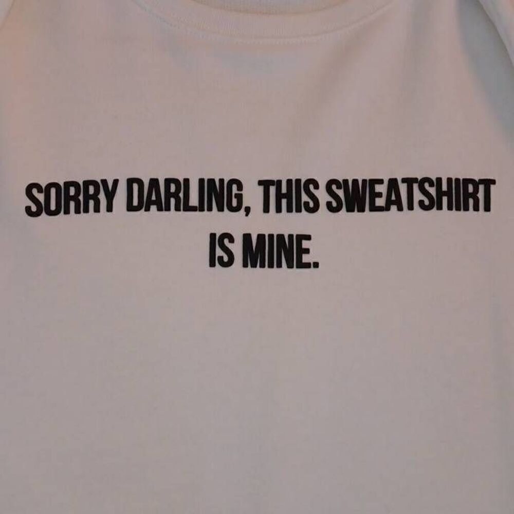 Ming Denim & Tees Women's Cropped Sweatshirt  Size Medium  Amazing US Brand  • 1